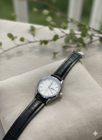 Carrera Watch with Black Belt & Date - Premium Timepiece